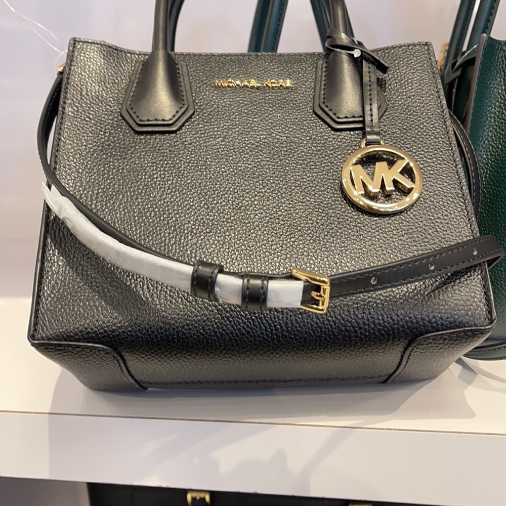 Michael Kors Mercer Medium Pebbled Leather Crossbody Bag - Picture 8 of 16